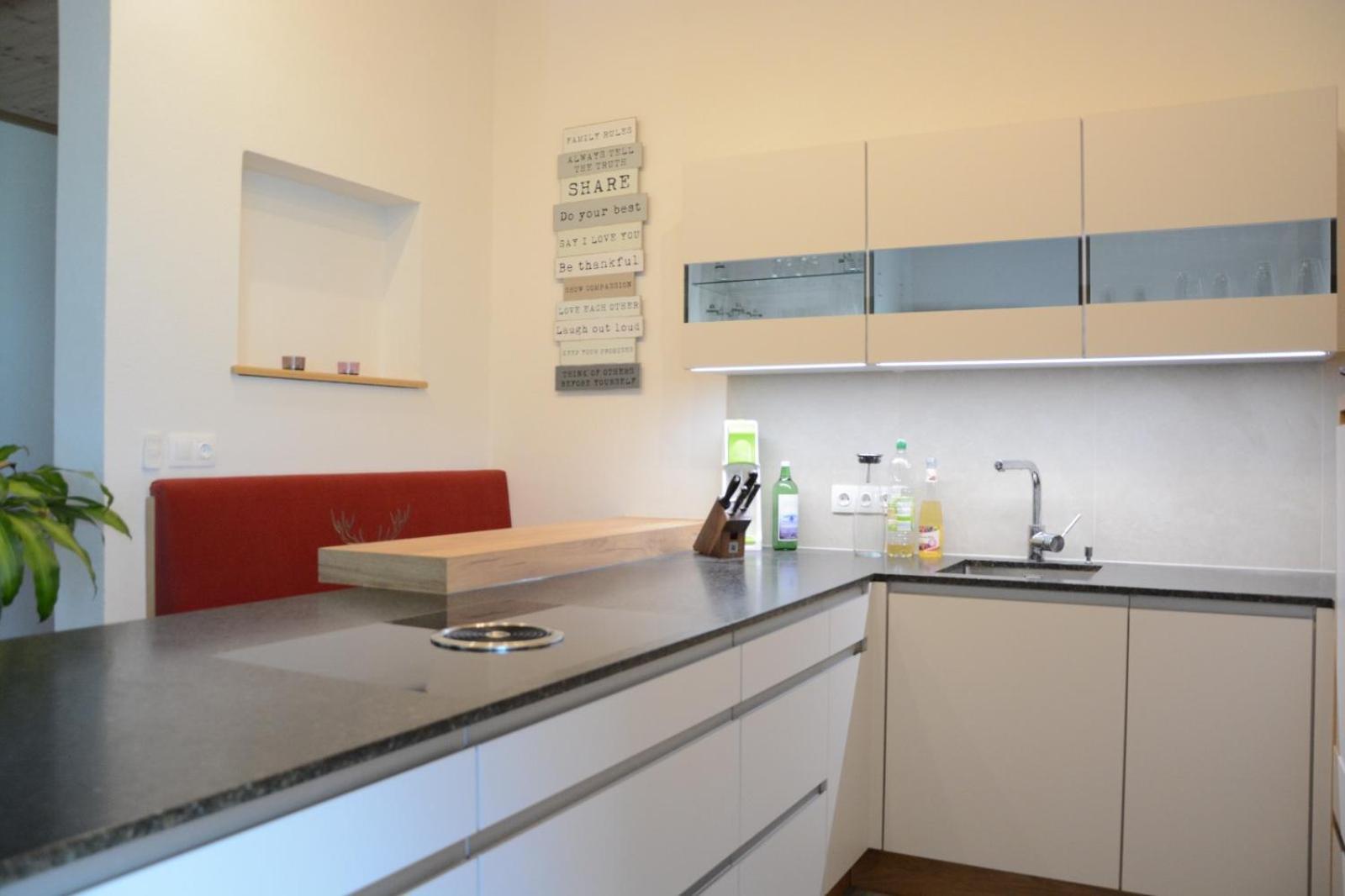 Sunside Apartment เซลล์ อัม ซิลลา ภายนอก รูปภาพ