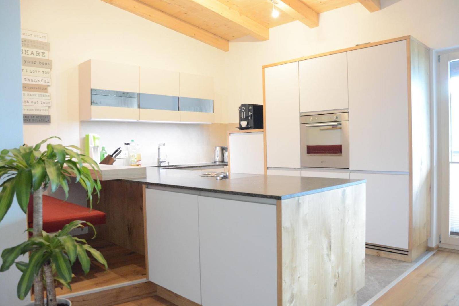 Sunside Apartment เซลล์ อัม ซิลลา ภายนอก รูปภาพ