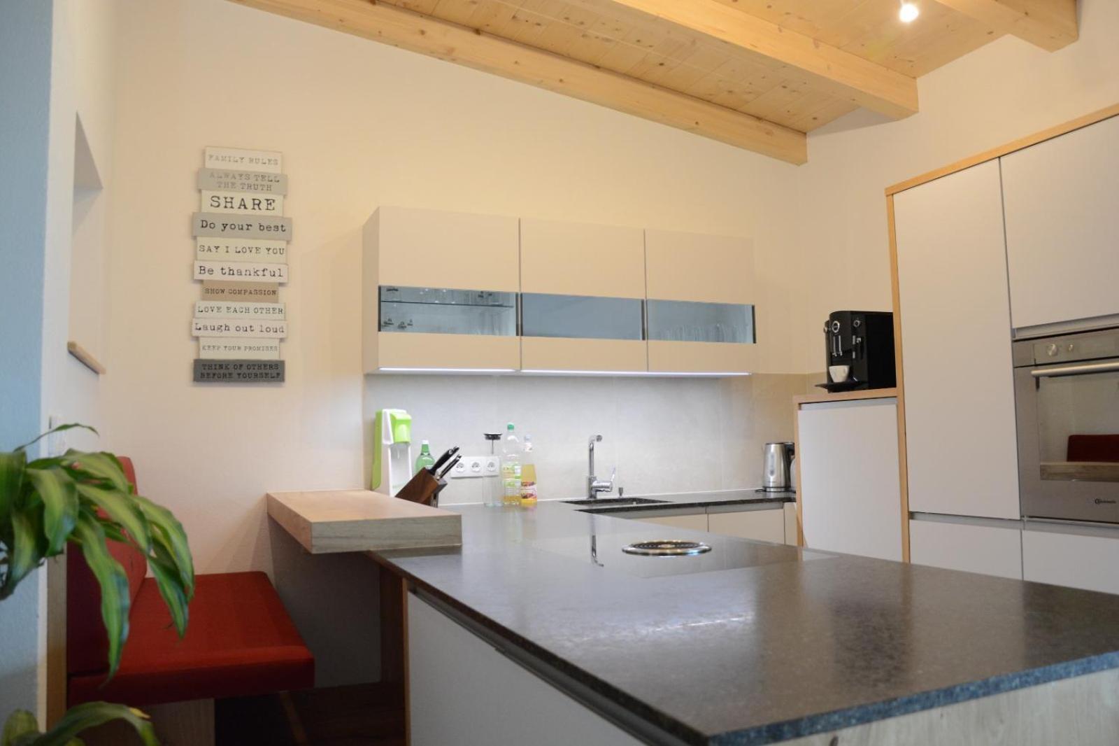 Sunside Apartment เซลล์ อัม ซิลลา ภายนอก รูปภาพ